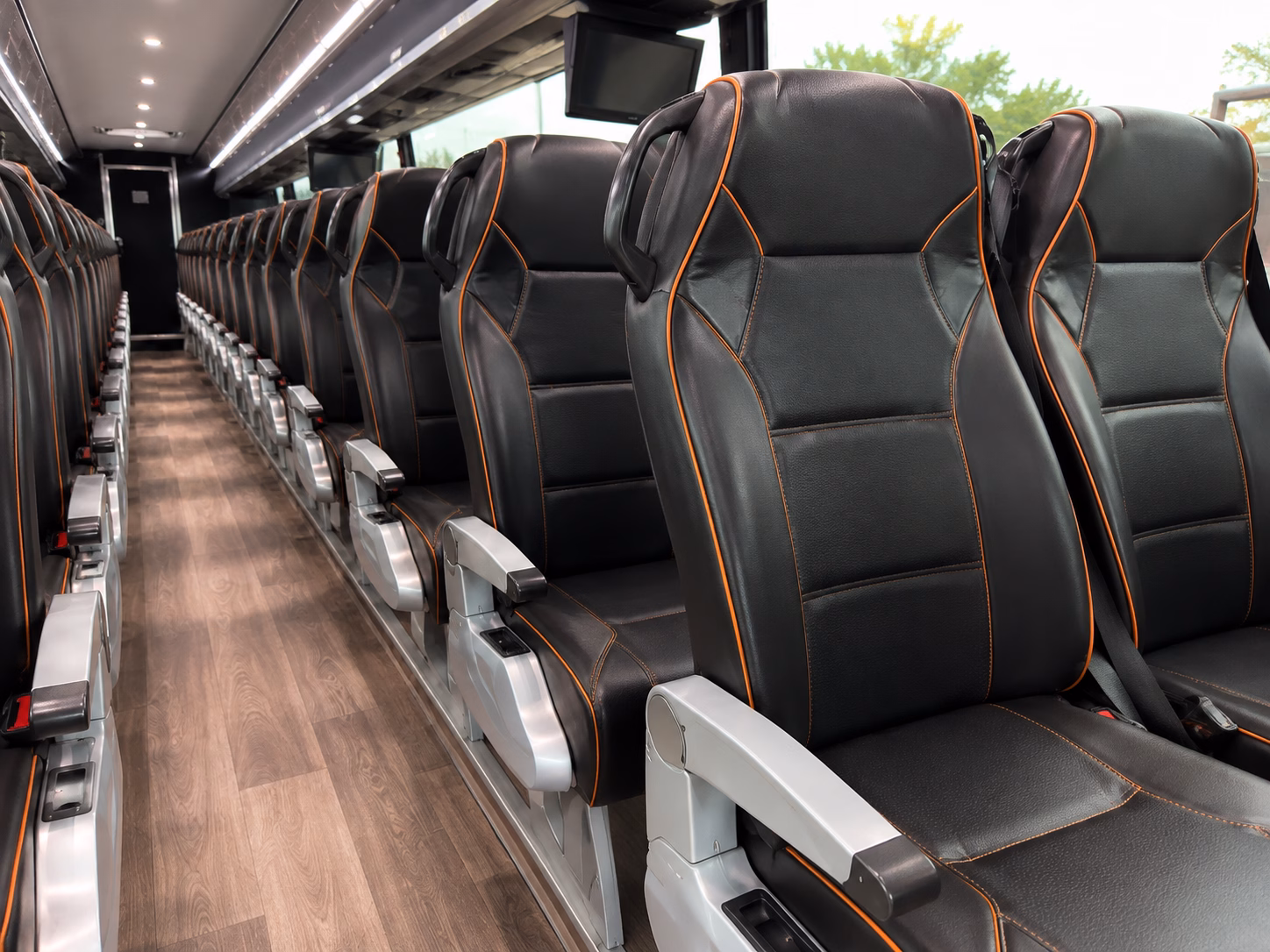 shuttle services for airline crews and airport staff in wichita