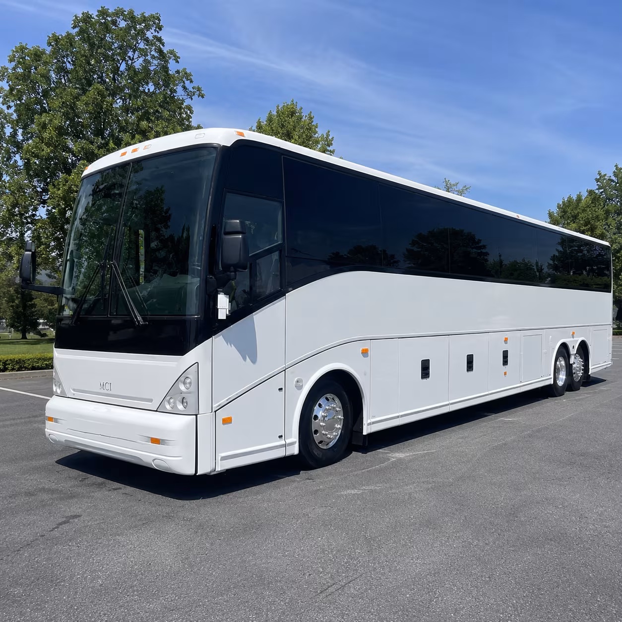 wichita airport shuttle buses for employees